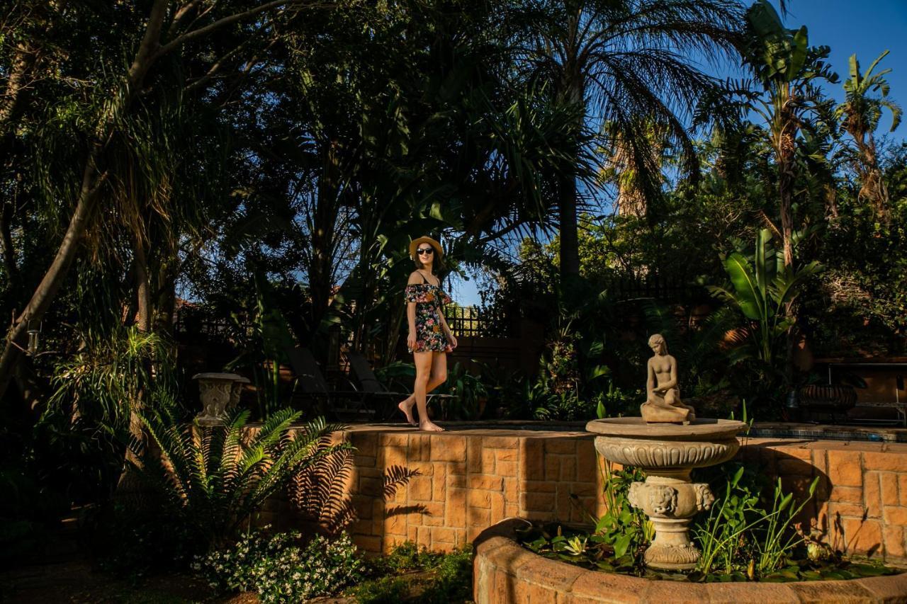 Terra Casa Guesthouse ルステンブルク エクステリア 写真