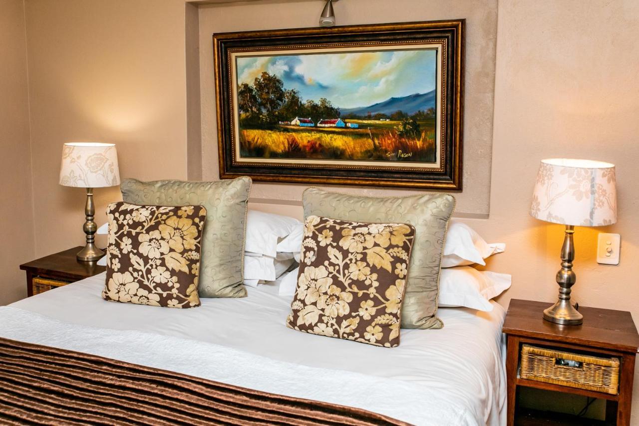 Terra Casa Guesthouse ルステンブルク エクステリア 写真