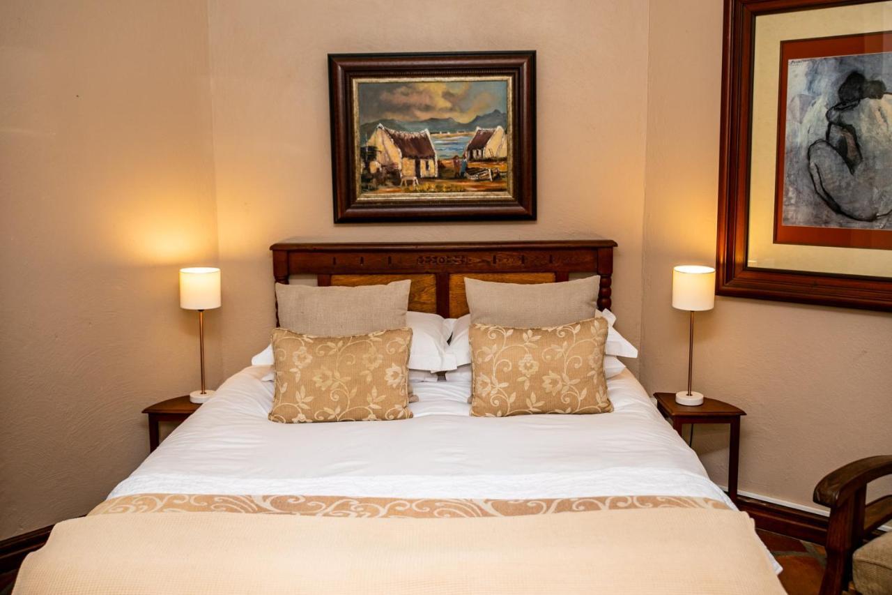 Terra Casa Guesthouse ルステンブルク エクステリア 写真