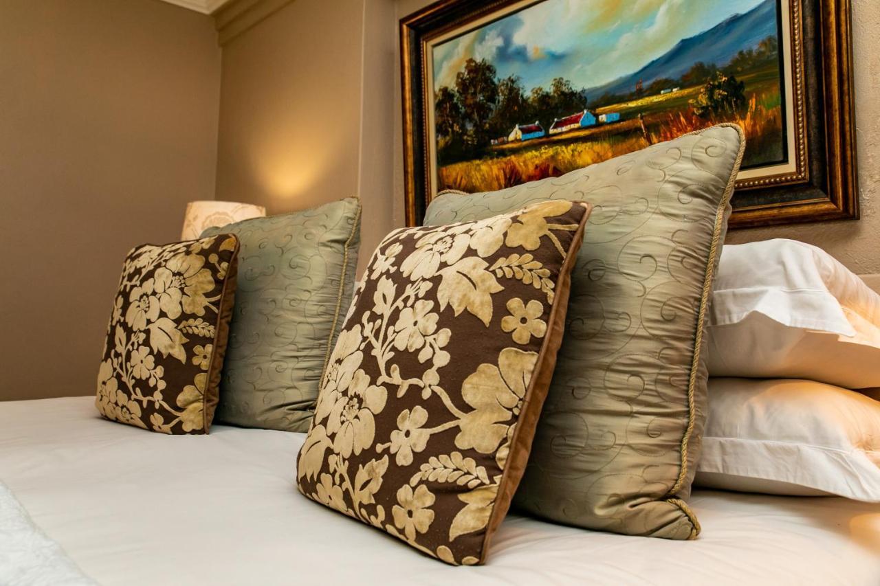 Terra Casa Guesthouse ルステンブルク エクステリア 写真