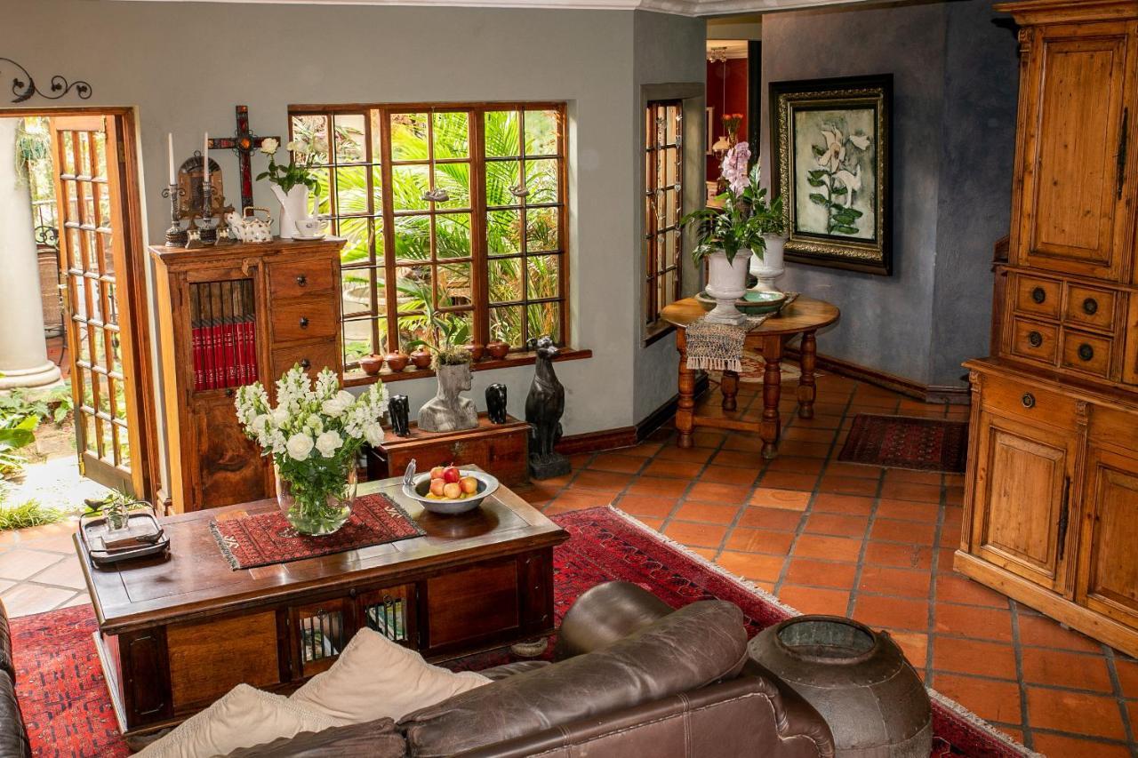 Terra Casa Guesthouse ルステンブルク エクステリア 写真