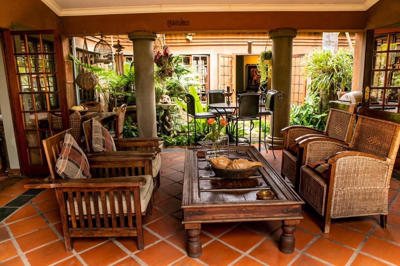 Terra Casa Guesthouse ルステンブルク エクステリア 写真